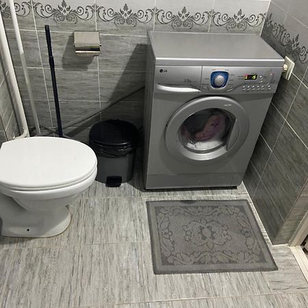 Standart Apartment On Kozhamkulov 128 Alma-Ata Buitenkant foto