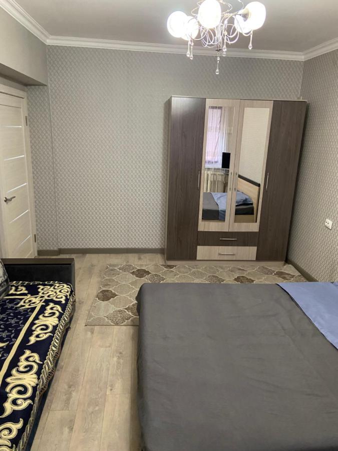 Standart Apartment On Kozhamkulov 128 Alma-Ata Buitenkant foto