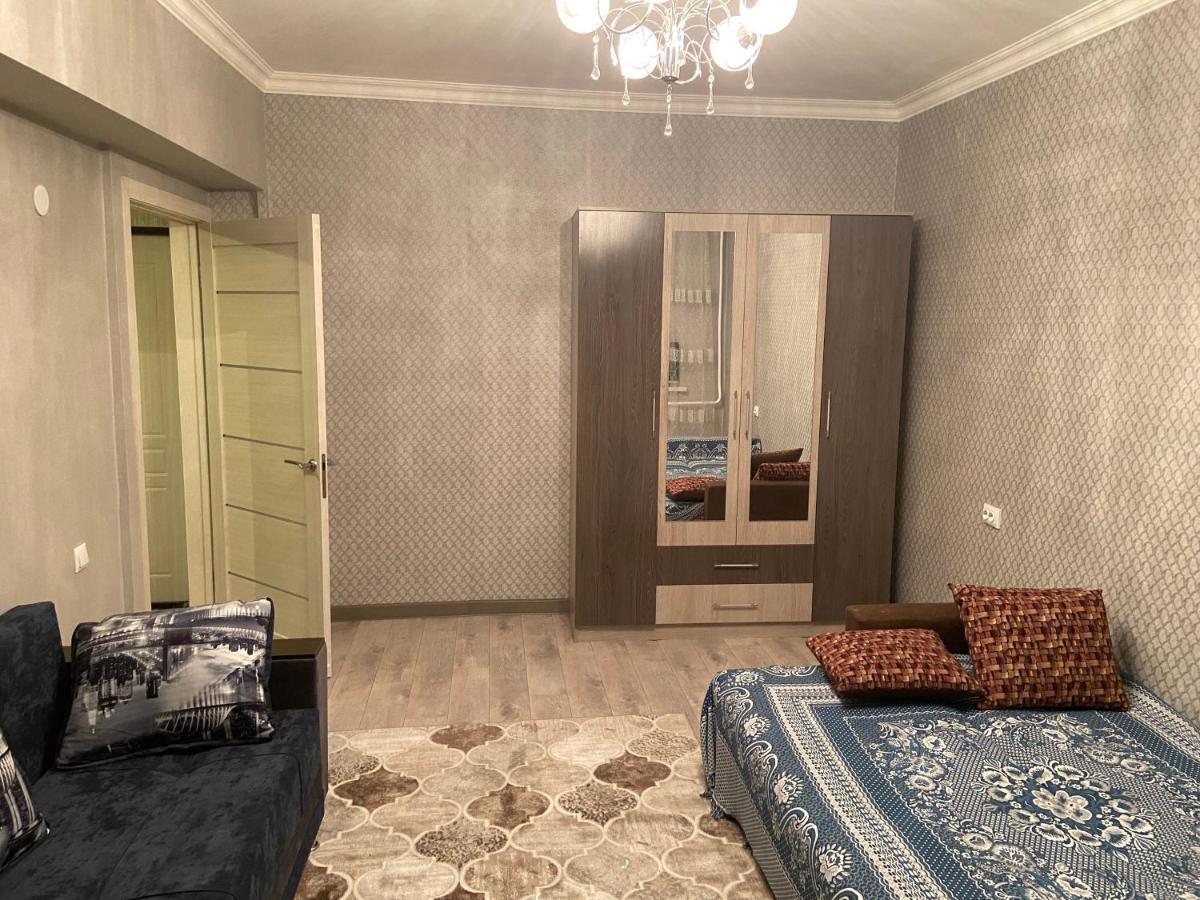 Standart Apartment On Kozhamkulov 128 Alma-Ata Buitenkant foto